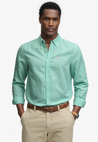 Coupe regular Chemise Superdry & Co en vert : devant