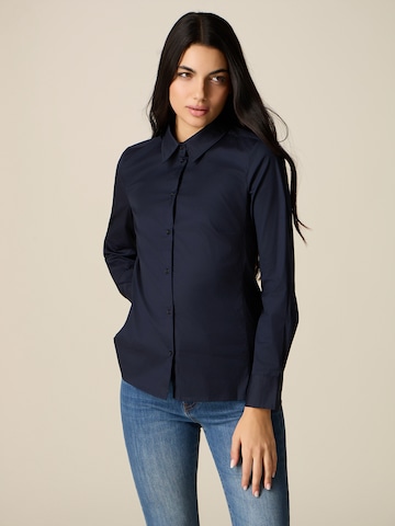 oltre Blouse in Blue