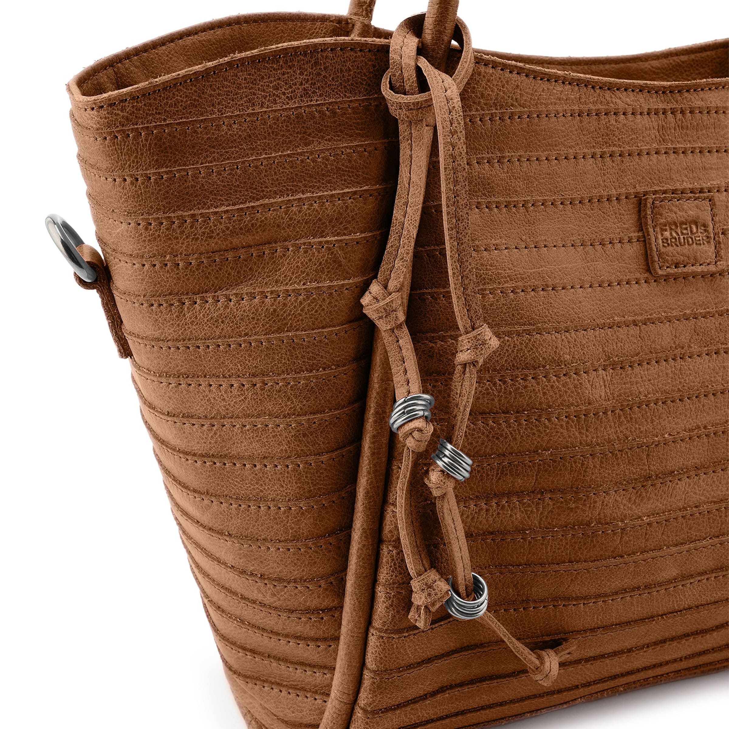 FREDsBRUDER Shopper 'Layer' in Bruin