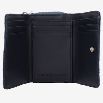 TOMMY HILFIGER Wallet in Blue