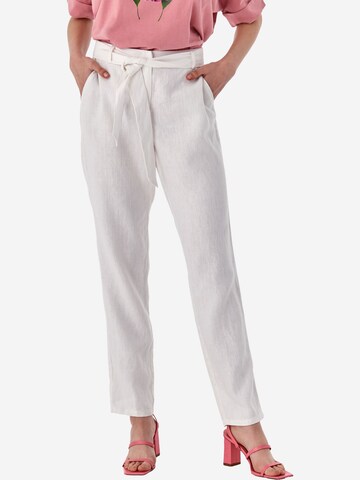 TATUUM Regular Pants 'TOMIKO' in White: front