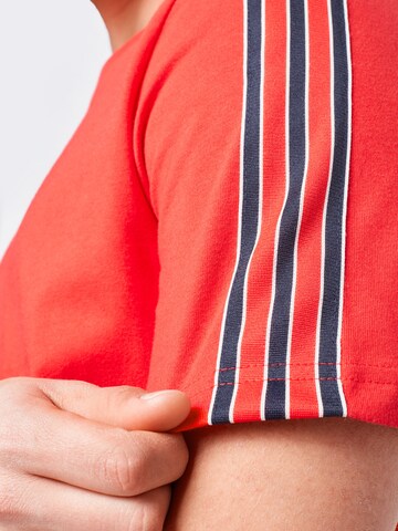 T-Shirt ADIDAS ORIGINALS en rouge