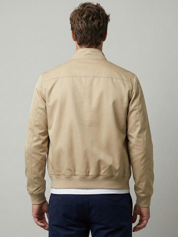 McGREGOR Winter Coat in Beige