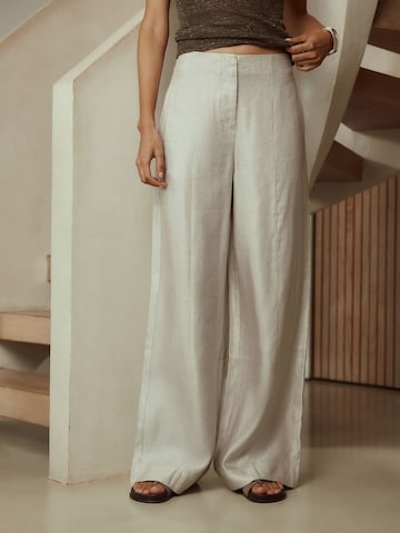 Next - Pierna ancha Pantalón 'N. Premium' en gris: frente
