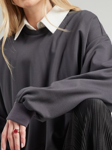 JDY Sweatshirt 'JDYBALOU' in Grey