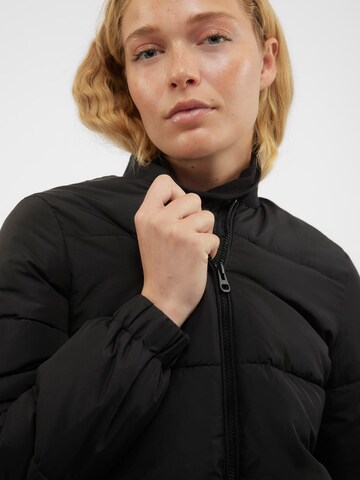 VERO MODA - Chaqueta de entretiempo en negro