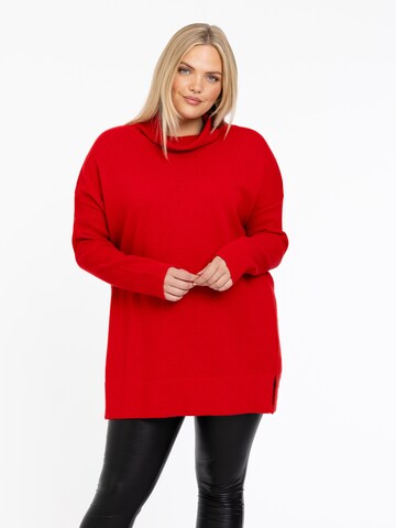 Yoek Sweater in Red: front