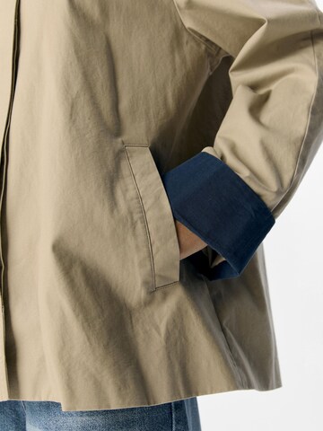 OBJECT Overgangsfrakke i beige