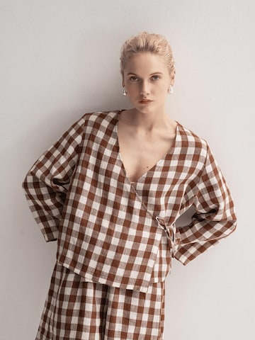 AmourLinen Top 'Adele'‌‌‌‌‌‌‌‌‌ in Braun