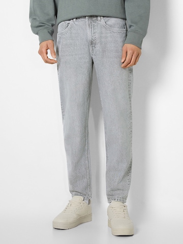 Bershka Regular Jeans in Grau: predná strana