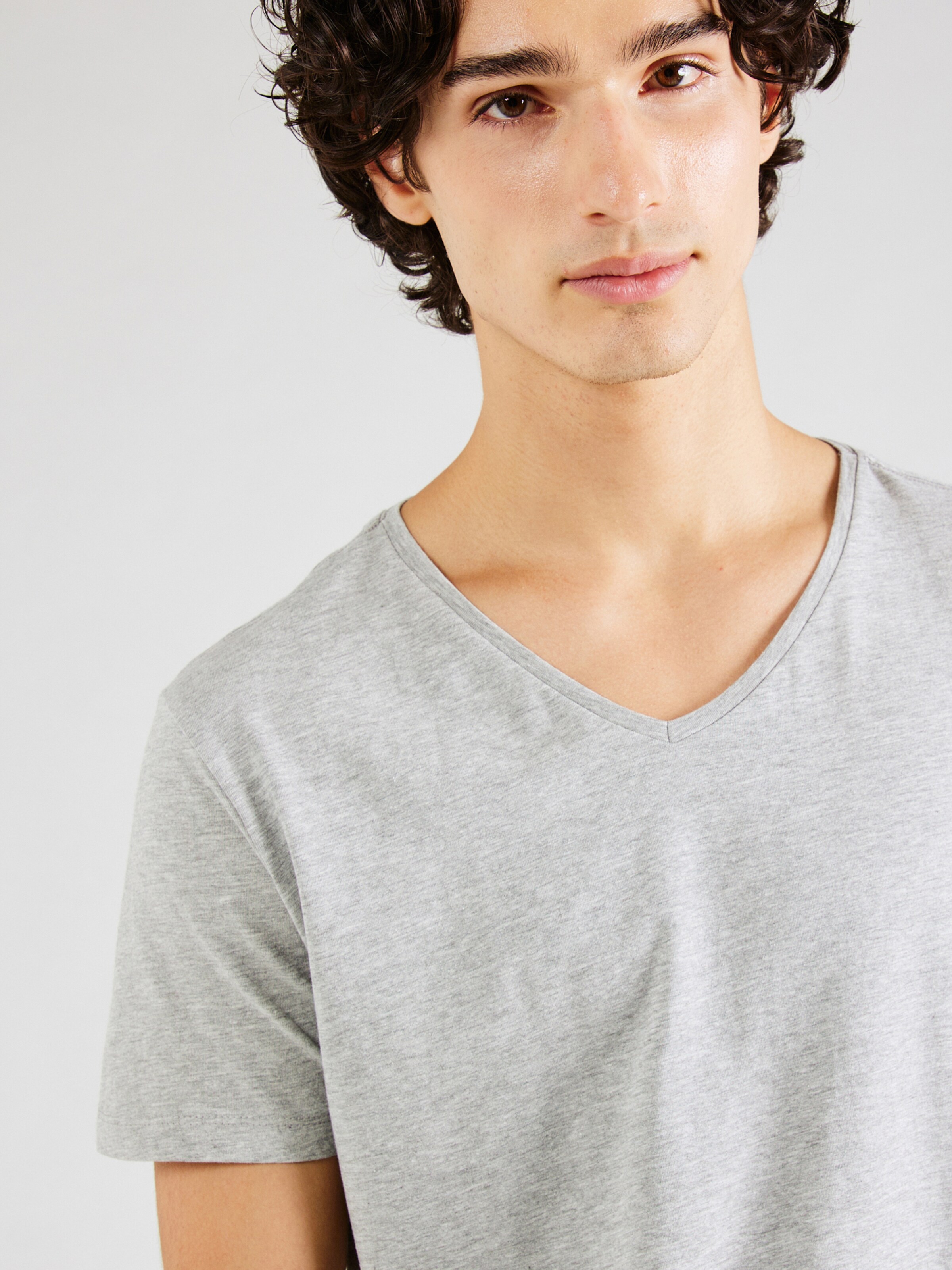 Petrol Industries Herren T-Shirt 2er-Pack – V-Ausschnitt, 95% Baumwolle, 5% Elasthan, Basic-Kollektion