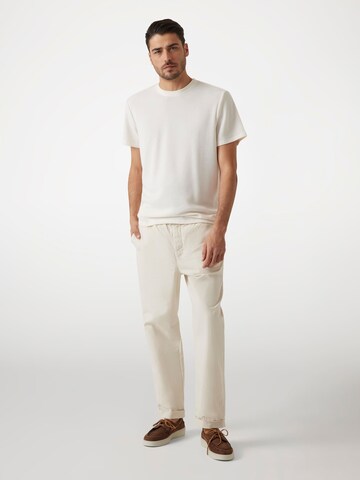 GUESS T-Shirt in Weiß