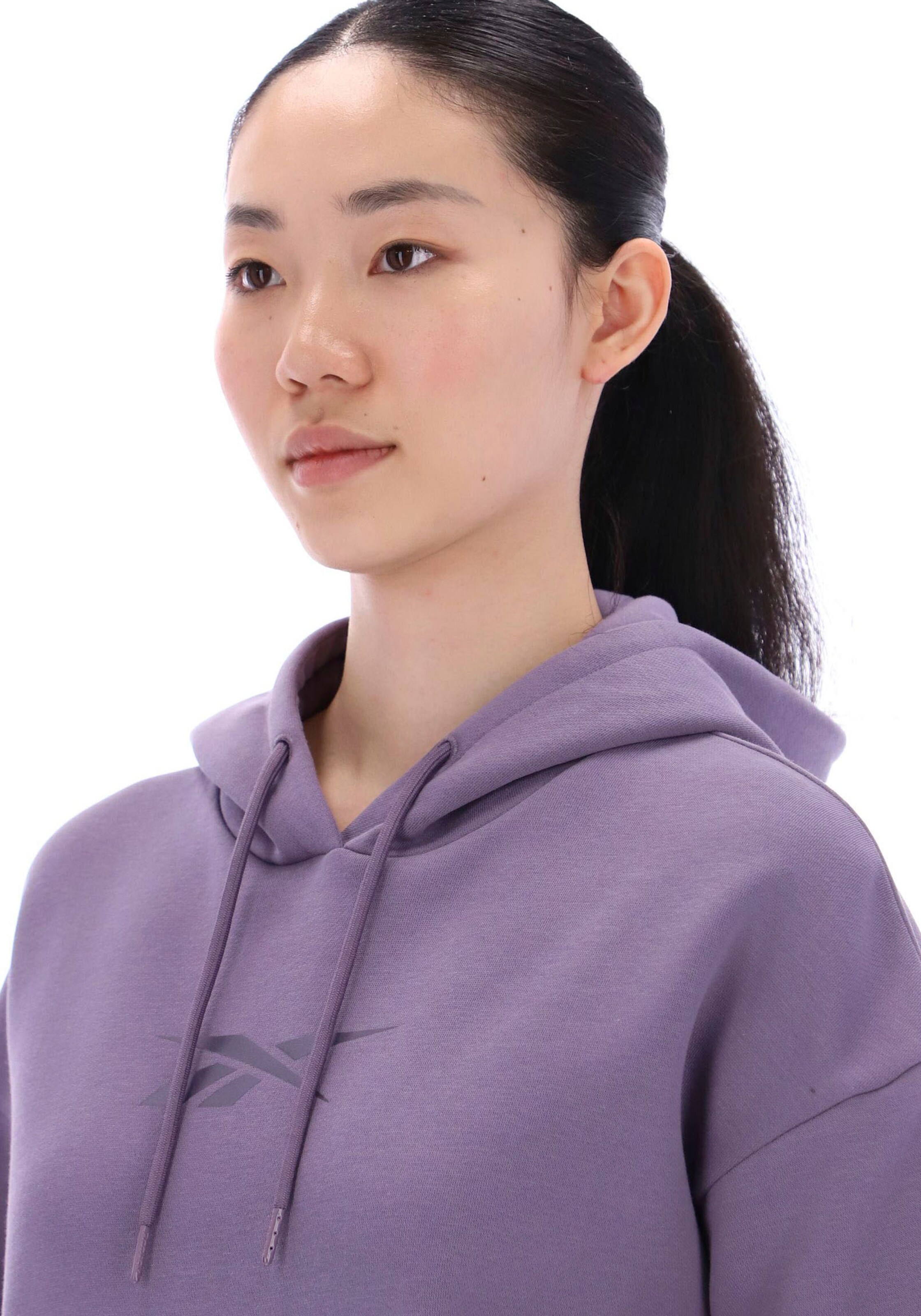 Reebok Sweatshirt in Purple