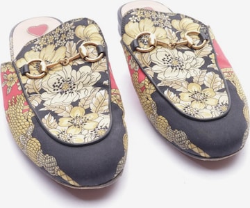 Gucci Halbschuhe 35,5 in Mischfarben: Vorderseite