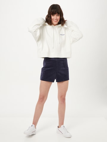 ABOUT YOU Regular Shorts 'Silvana' in Blau