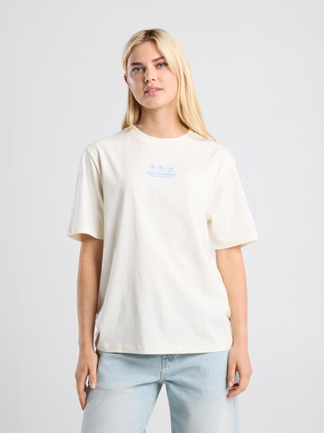 America Today Shirt in White: front