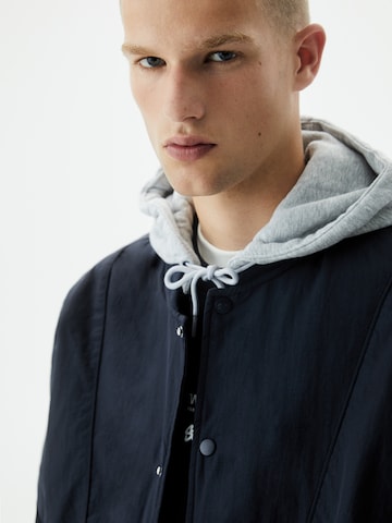 Pull&Bear Between-Season Jacket in Blue