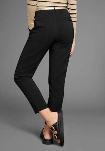 LAURA SCOTT Regular Chinohose in Schwarz