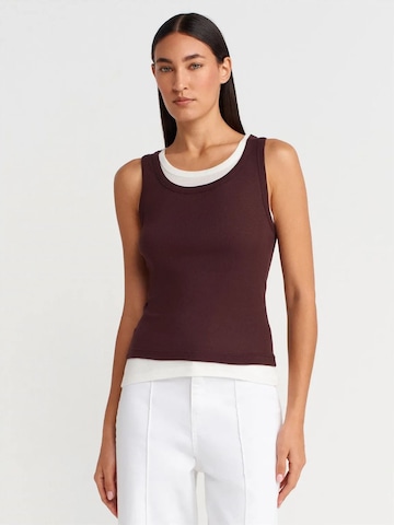 Dilvin Blouse in Red: front