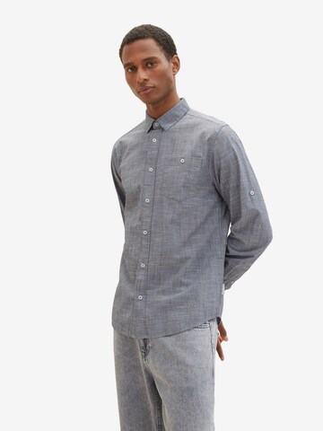 Coupe regular Chemise TOM TAILOR en bleu : devant