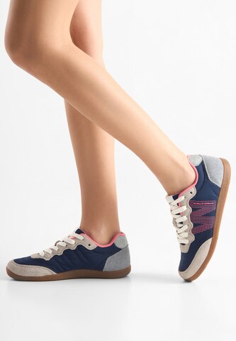 WODEN Sneaker 'Nanna' in Blau