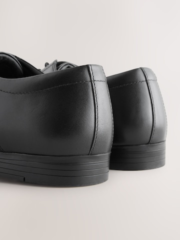 Chaussure à lacets 'Derby' Next en noir
