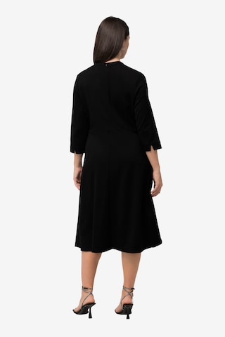 Robe Ulla Popken en noir