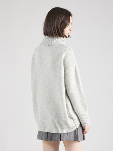 TOPSHOP Sweater in Grey