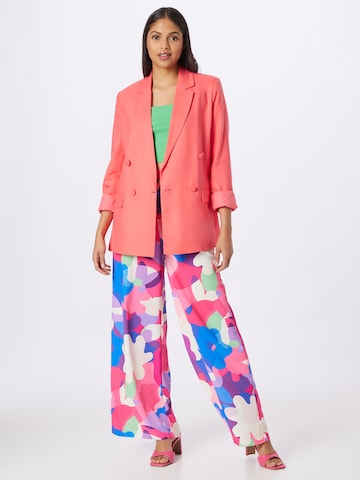 Gina Tricot - Blazer 'Adina' em laranja