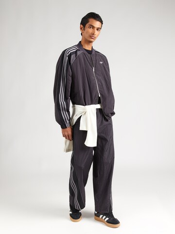 ADIDAS ORIGINALS Átmeneti dzseki 'Adilenium' - fekete