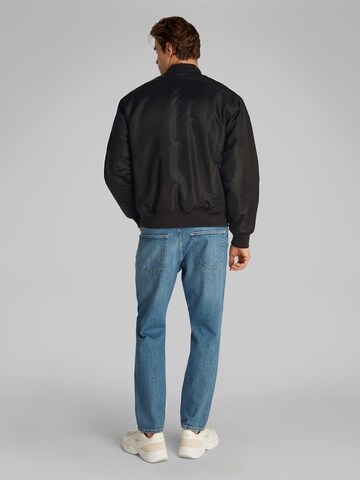 Calvin Klein Jeans Jacke 'HERO' in Schwarz