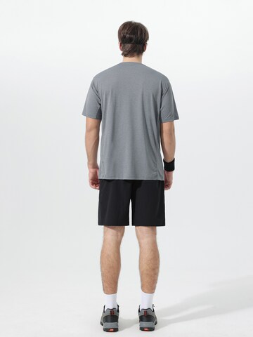 YOUTHUP Funktionsshirt 'Feuchttrans'‌‌‌ in Grau