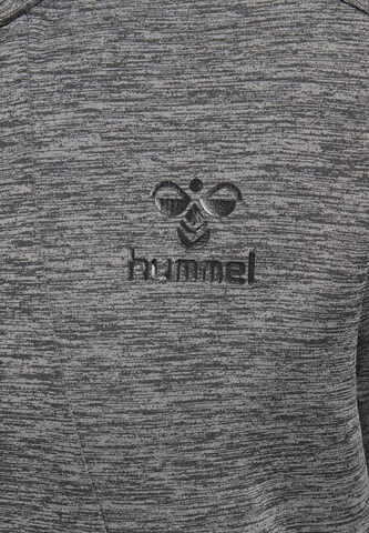 Hummel Sportsweatjacke in Grau