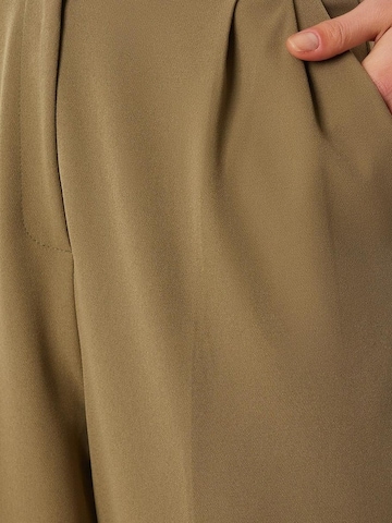 Wide Leg Pantalon 'Hose' Happiness İstanbul en vert