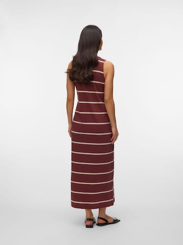 Rochie 'VMMDina' de la Vero Moda Maternity pe roșu
