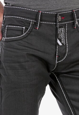 CIPO & BAXX Regular Jeans in Schwarz