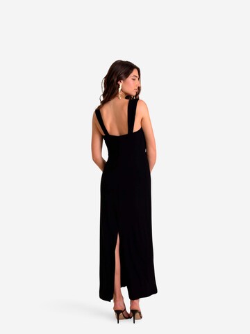 Robe THE-ARE en noir