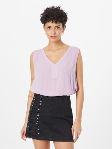 Kaffe Top 'Amber' in Purple: front