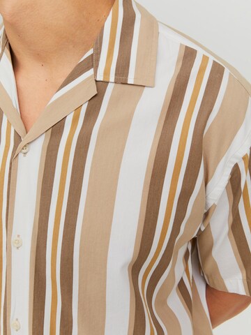 JACK & JONES Comfort fit Button Up Shirt in Brown