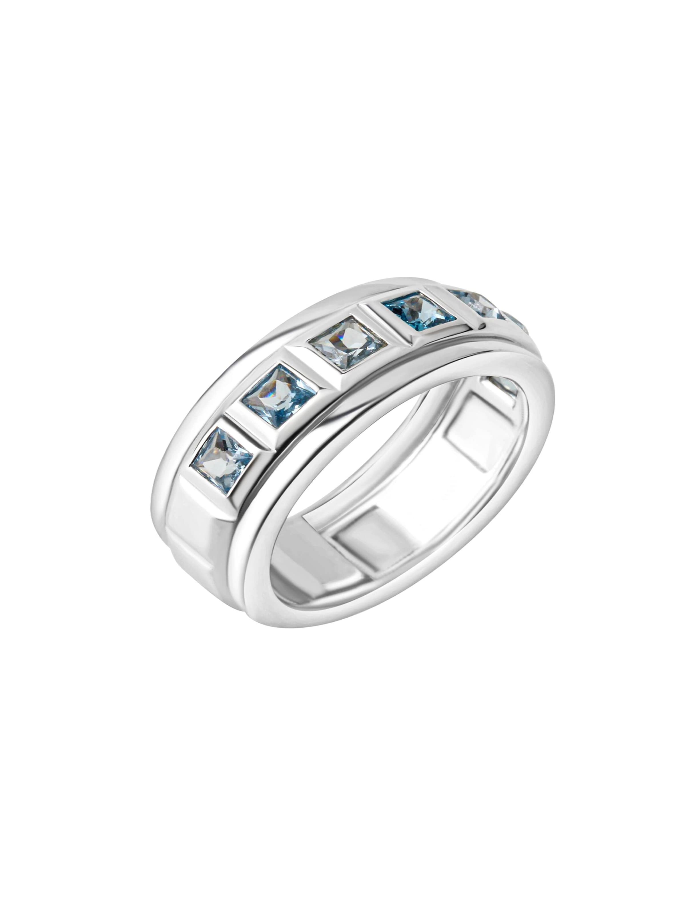 CELESTA Bague en gris argenté, Vue avec produit