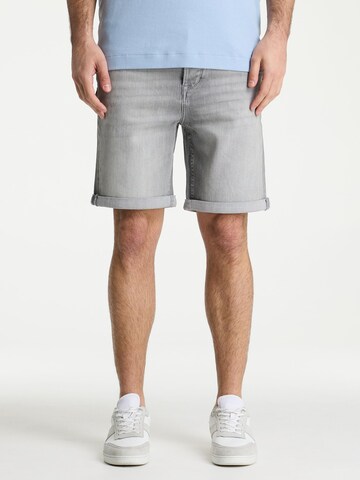 CHASIN' Regular Shorts 'Crown.S Lunez' in Grau: Vorderseite