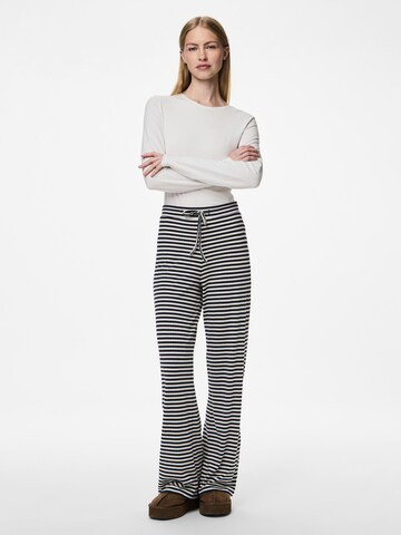 PIECES Loose fit Trousers 'PCLaya' in Blue