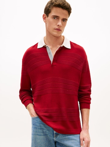 Pull-over TOMMY HILFIGER en rouge : devant