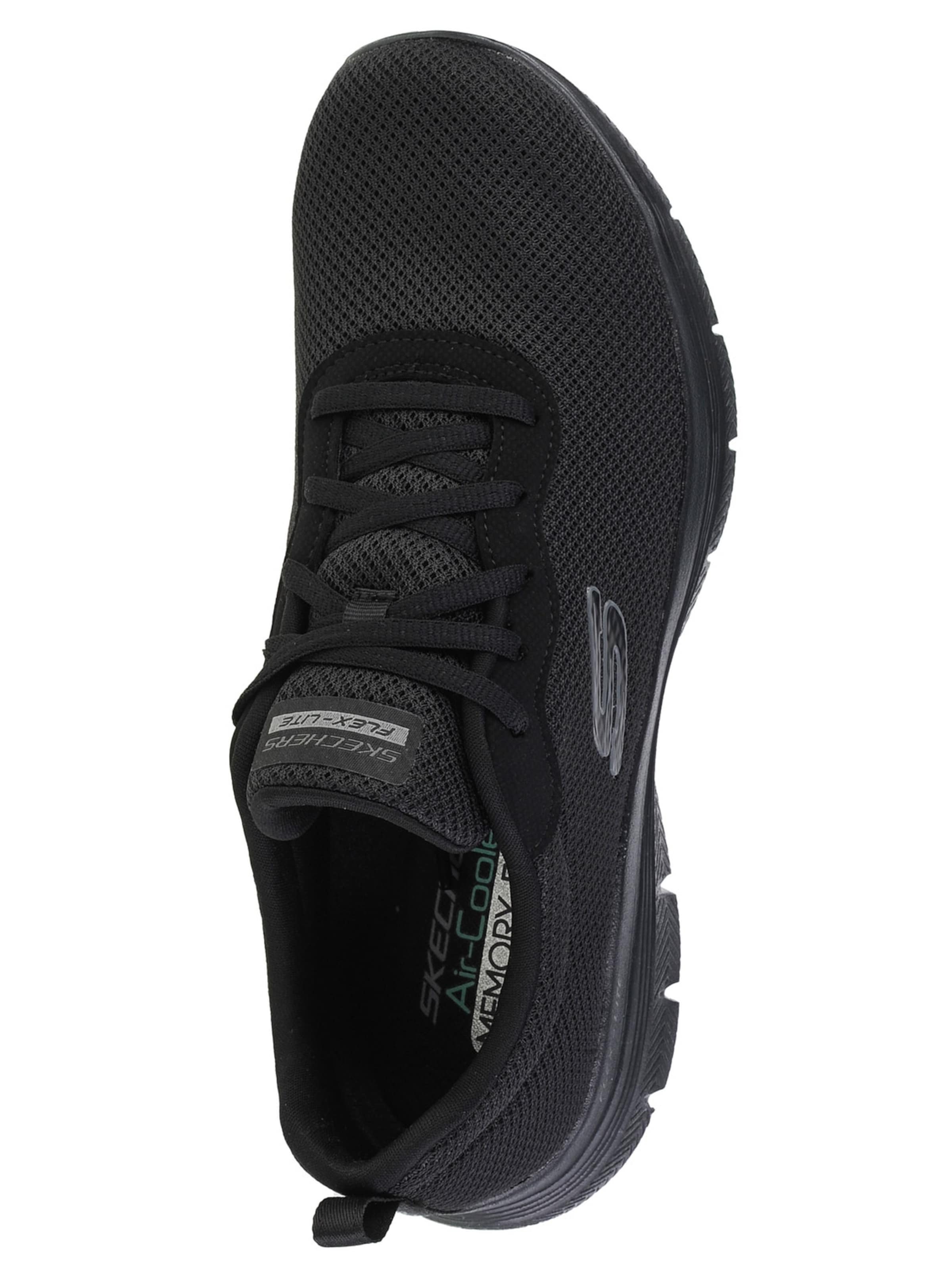 SKECHERS Slip-on 'Skechers Flex Appeal 4.0 Brilliant View' in Zwart
