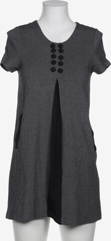 CULTURE Dress in M in Grey: front