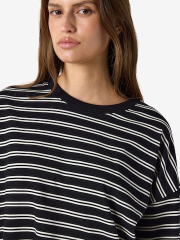 Sweat-shirt 'NMEmber' Noisy may en noir