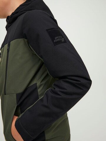 Jack & Jones Junior Between-Season Jacket 'Abel' in Green