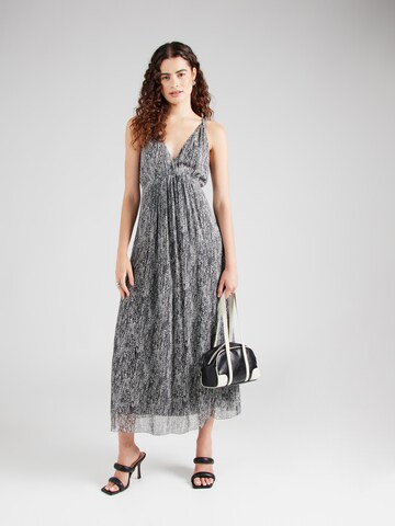 Robe 'MAURIA' DRYKORN en gris : devant