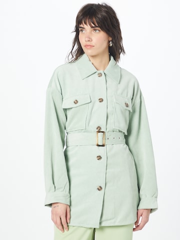 PIECES Between-Season Jacket 'Effi Selma' in Green: front