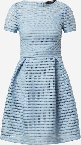 Robe de cocktail SWING en bleu : devant